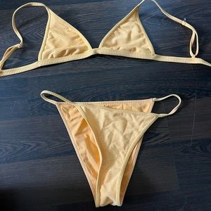 la hearts triangle ribbed bikini set